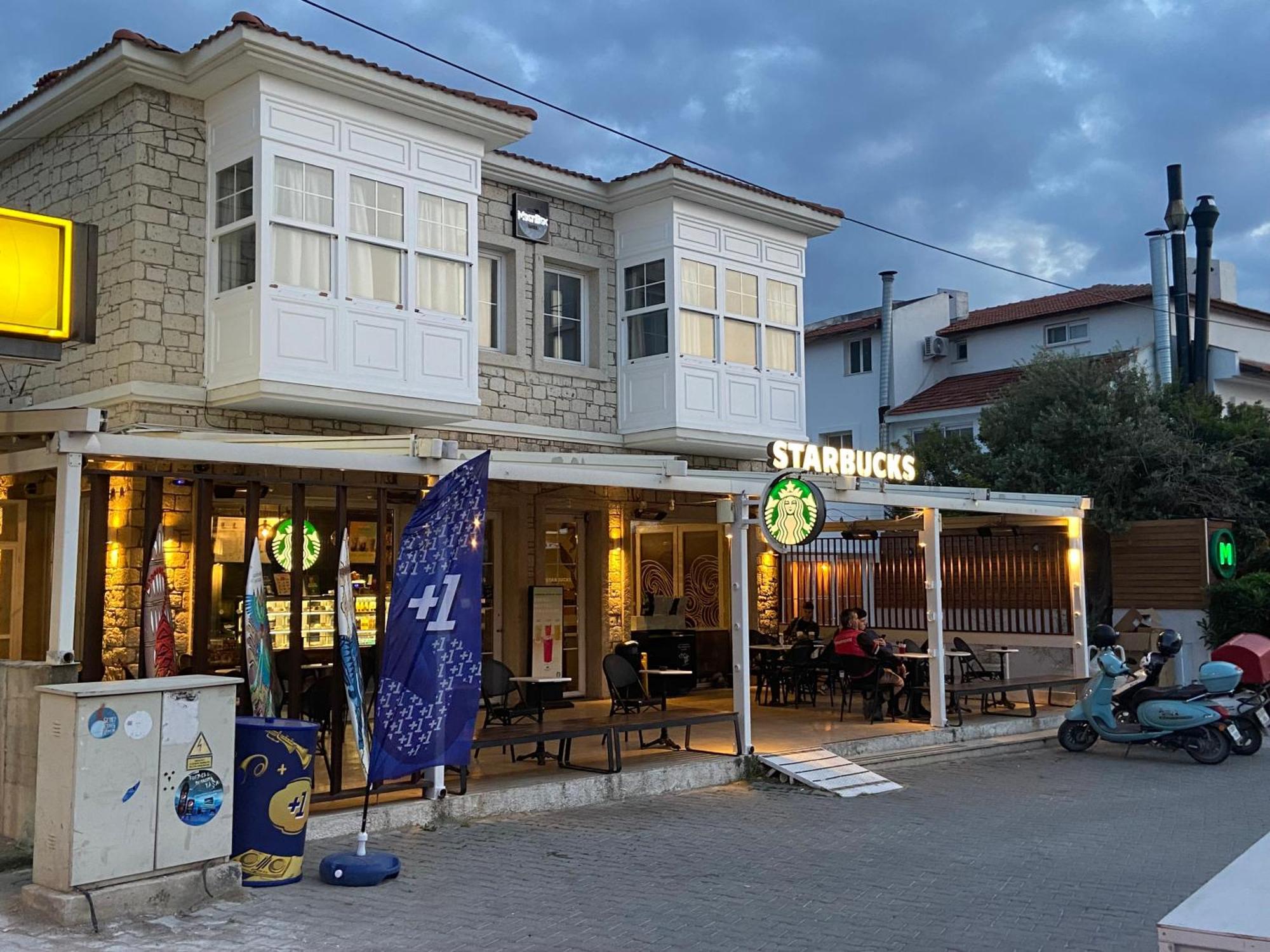 Alacati Moonbox Hotel Esterno foto